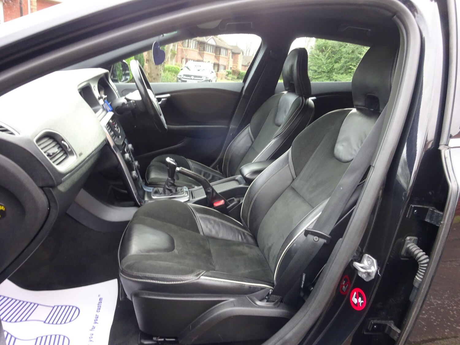 Used Volvo V40 2014 for sale - 77722857: Photo 13