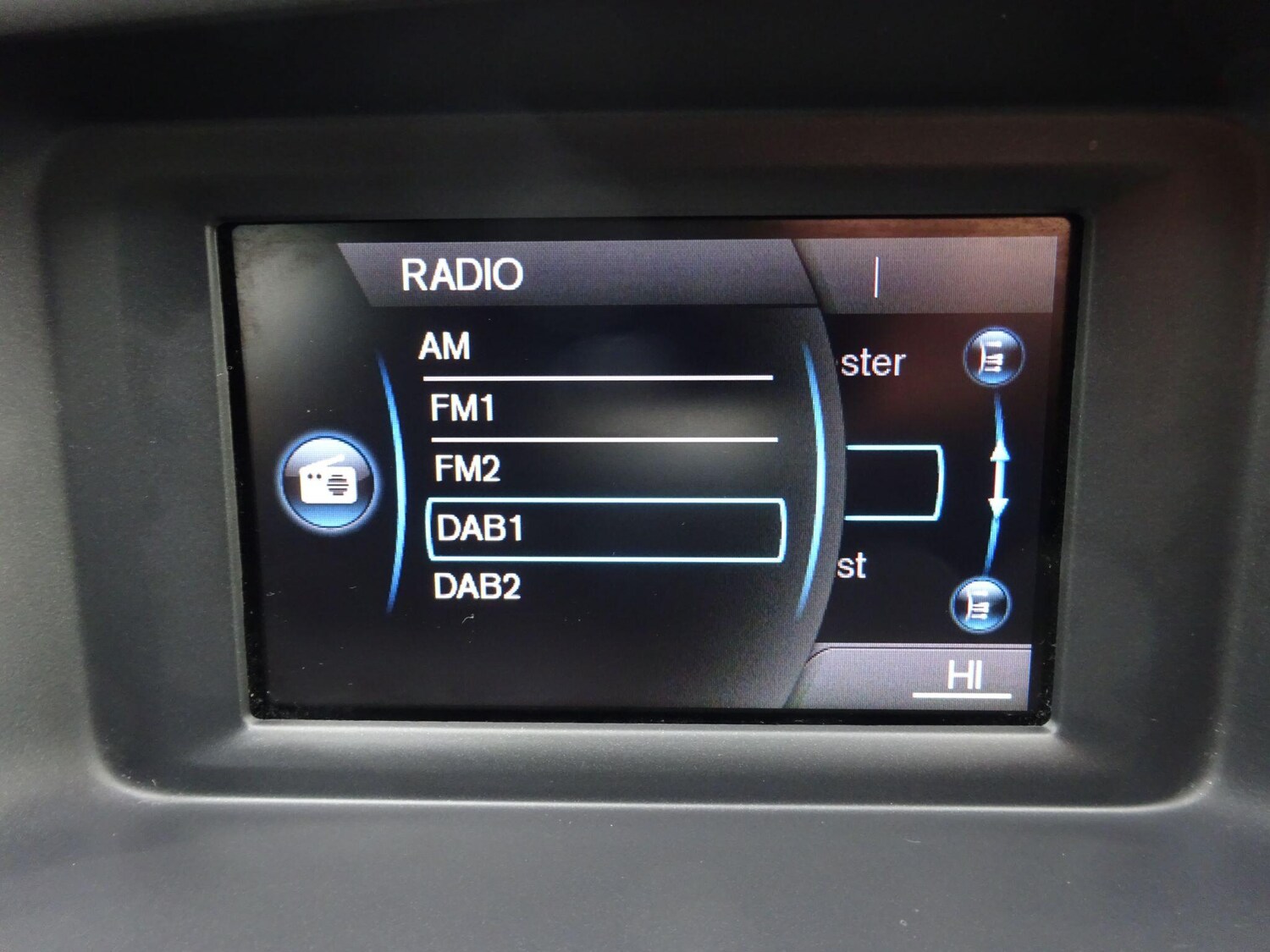 Used Volvo V40 2014 for sale - 77722857: Photo 20