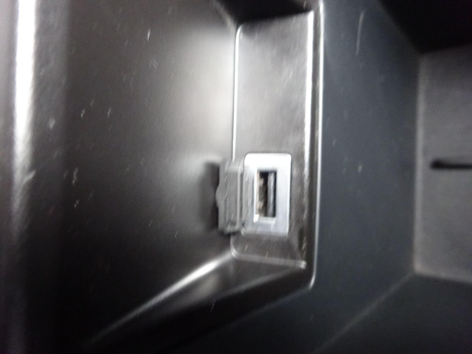 Used Volvo V40 2014 for sale - 77722857: Photo 23