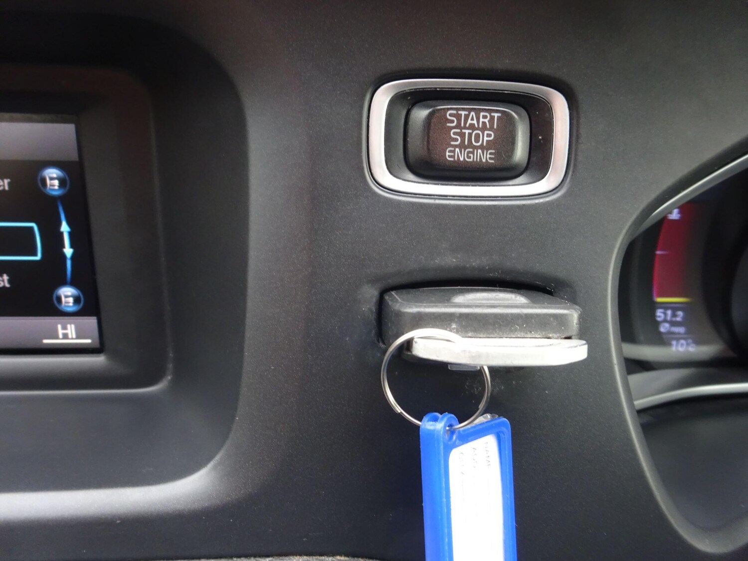 Used Volvo V40 2014 for sale - 77722857: Photo 29