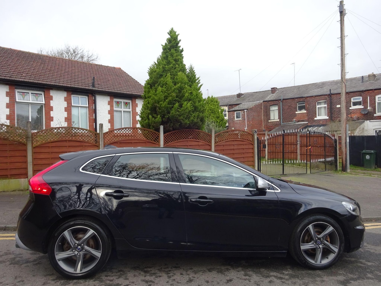 Used Volvo V40 2014 for sale - 77722857: Photo 5
