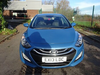 Used Hyundai i30 2013 for sale - 76715618: Photo