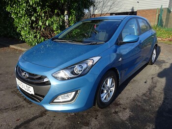Used Hyundai i30 2013 for sale - 76715618: Photo