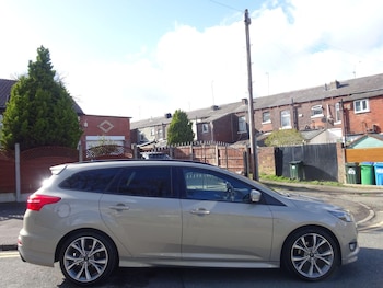 Used Ford Focus 2017 for sale - 78047652: Photo