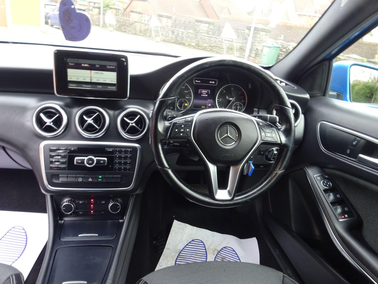 Used Mercedes-Benz A-Class 2013 for sale - 77659150: Photo 11