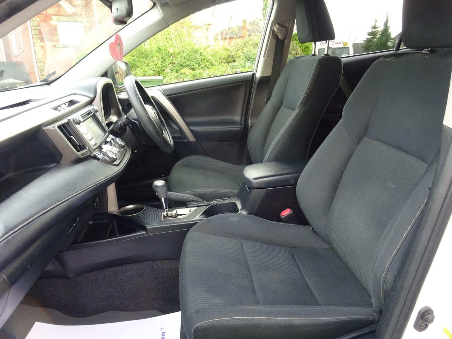 Used Toyota RAV4 2013 for sale - 76801875: Photo 15