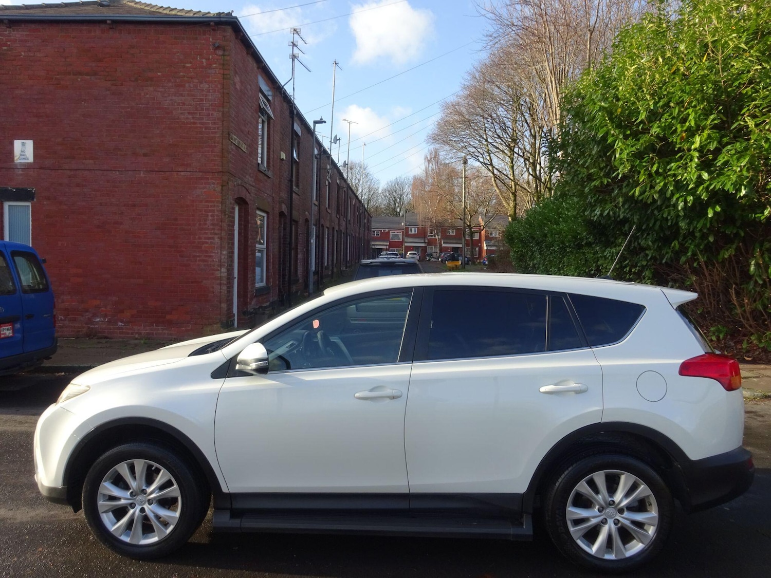 Used Toyota RAV4 2013 for sale - 76801875: Photo 6