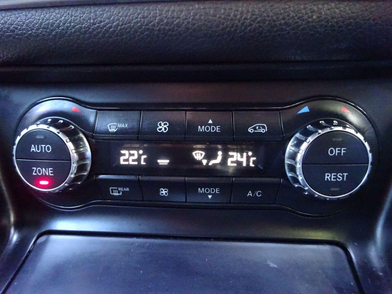 Used Mercedes-Benz CLA for sale - 76715566: Photo 24