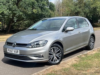 Used Volkswagen Golf 2017 for sale - 79700701: Photo