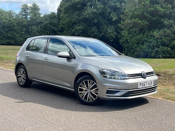 Used Volkswagen Golf 2017 for sale - 79700701: Photo