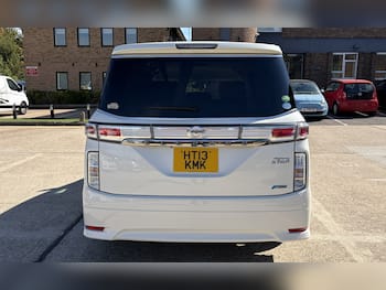 Used Nissan Elgrand 2013 for sale - 79524732: Photo