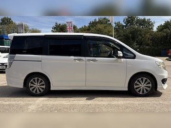 Used Honda Stepwagon 2013 for sale - 79476613: Photo
