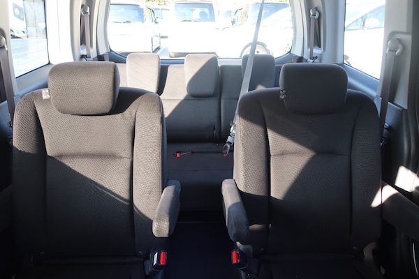 Used Honda Stepwagon 2012 for sale - 76268842: Photo 13