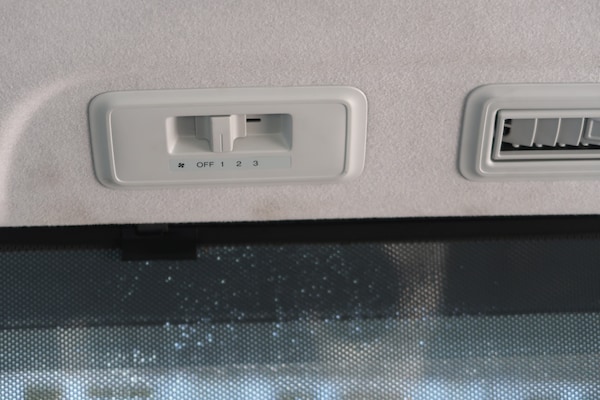 Used Honda Stepwagon 2012 for sale - 76268842: Photo 34