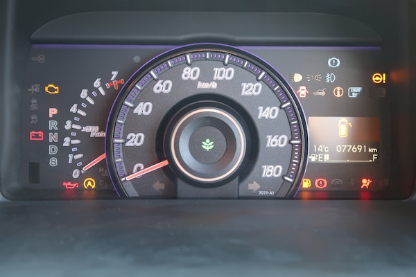 Used Honda Stepwagon 2012 for sale - 76268842: Photo 9