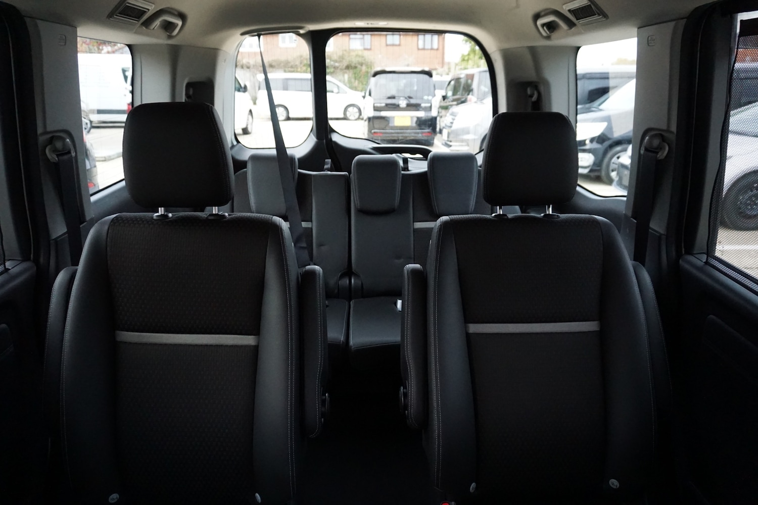 Used Honda Stepwagon 2018 for sale - 76440050: Photo 15