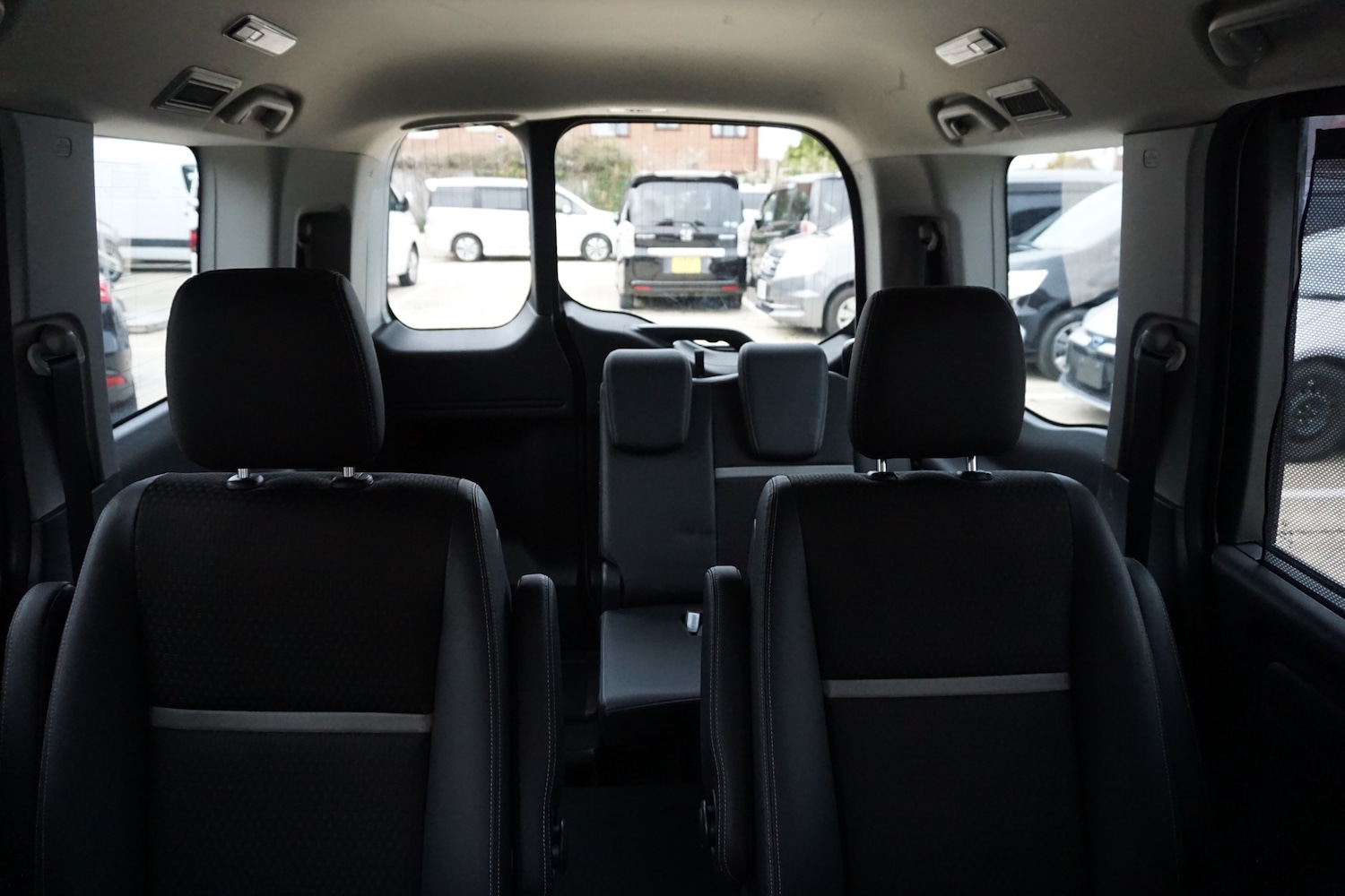 Used Honda Stepwagon 2018 for sale - 76440050: Photo 18