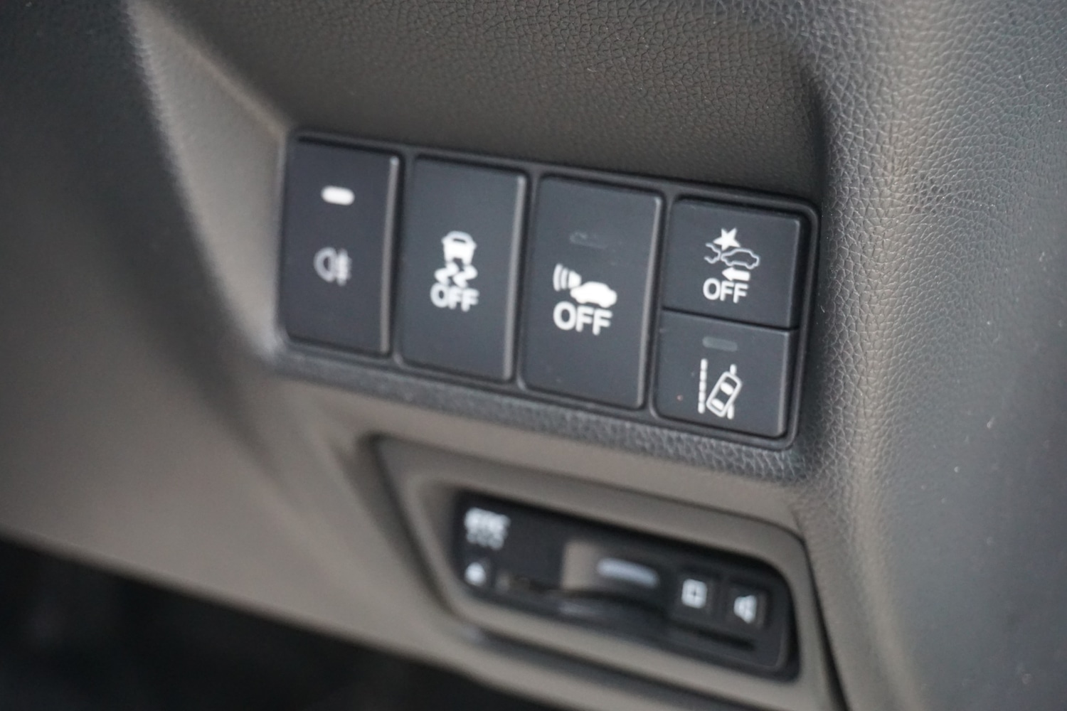 Used Honda Stepwagon 2018 for sale - 76440050: Photo 30