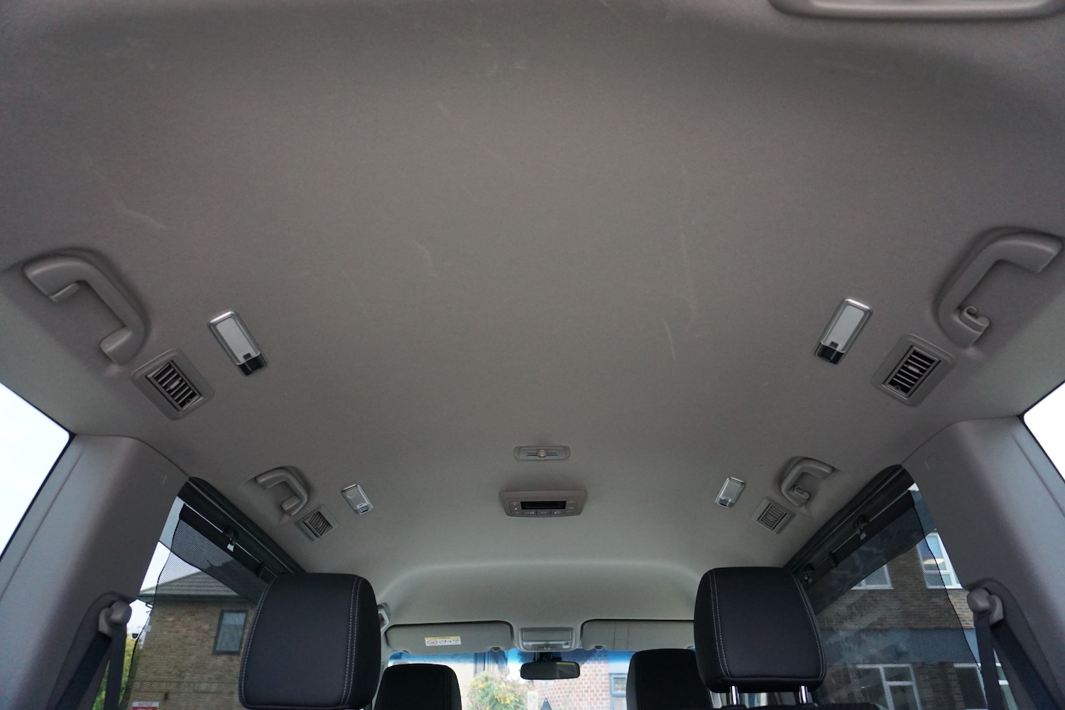 Used Honda Stepwagon 2018 for sale - 76440050: Photo 35