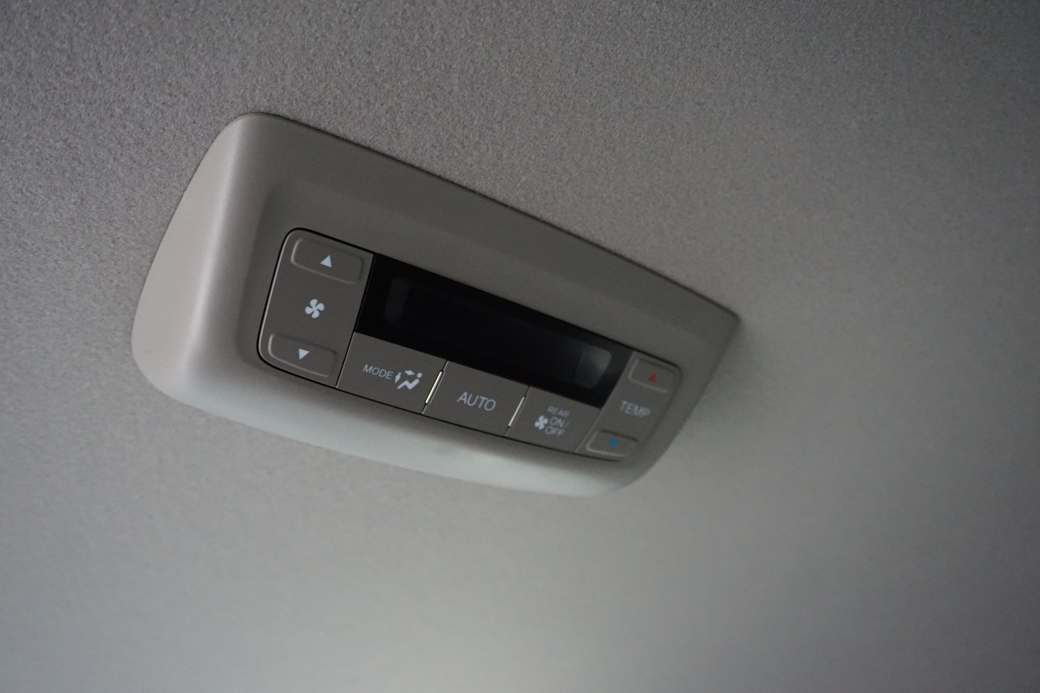 Used Honda Stepwagon 2018 for sale - 76440050: Photo 39