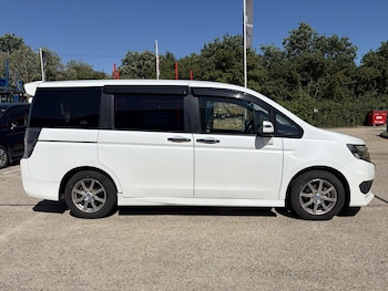 Used Honda Stepwagon 2013 for sale - 79156969: Photo