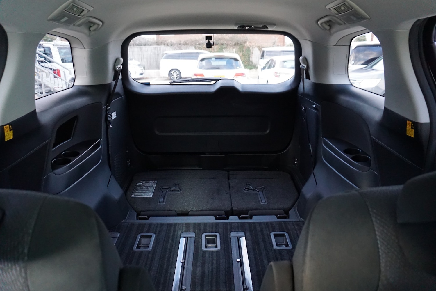 Used Toyota Estima 2025 for sale - 76700547: Photo 22