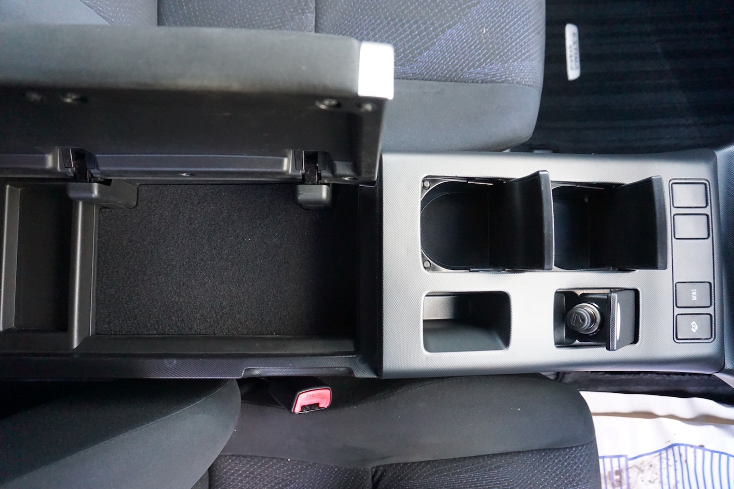 Used Toyota Estima 2025 for sale - 76700547: Photo 31