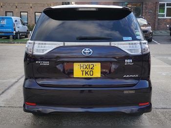 Used Toyota Estima 2012 for sale - 76700547: Photo