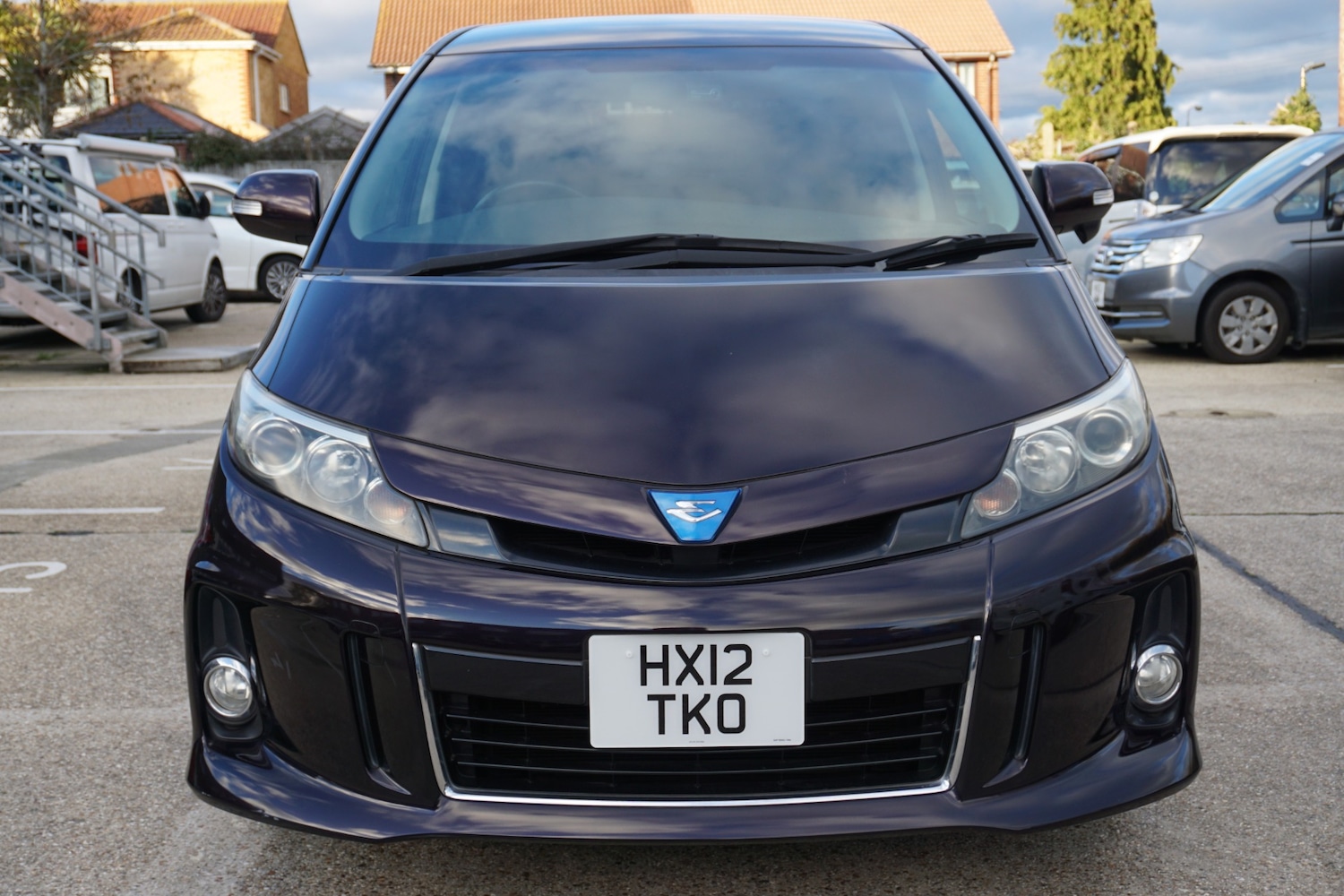 Used Toyota Estima 2025 for sale - 76700547: Photo 5