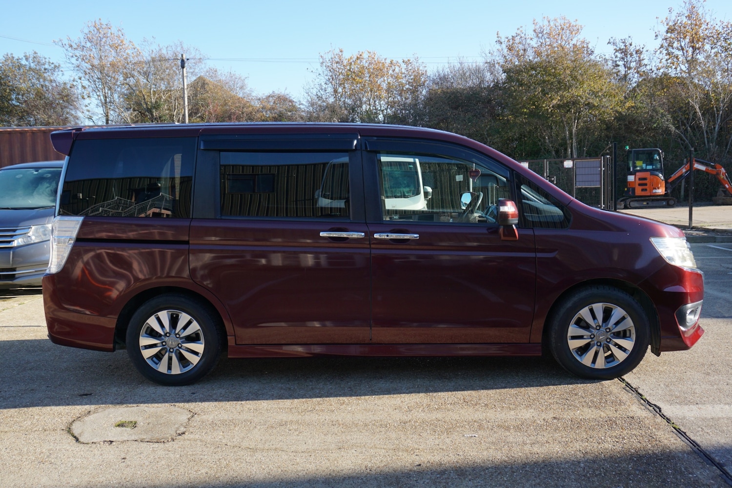 Used Honda Stepwagon 2025 for sale - 76758982: Photo 2