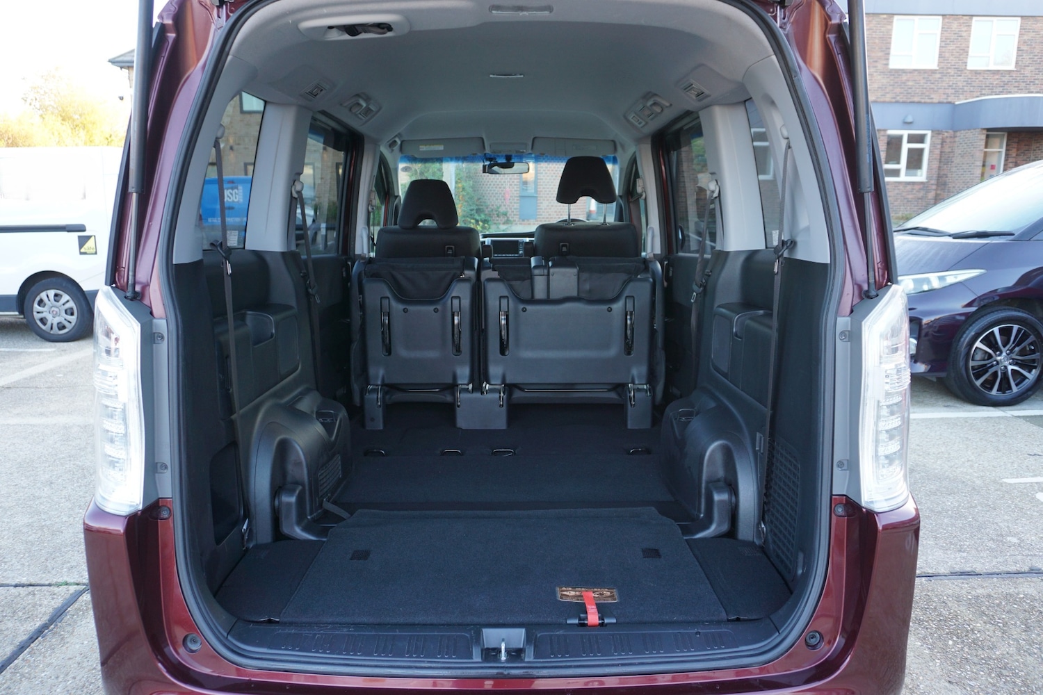 Used Honda Stepwagon 2025 for sale - 76758982: Photo 23