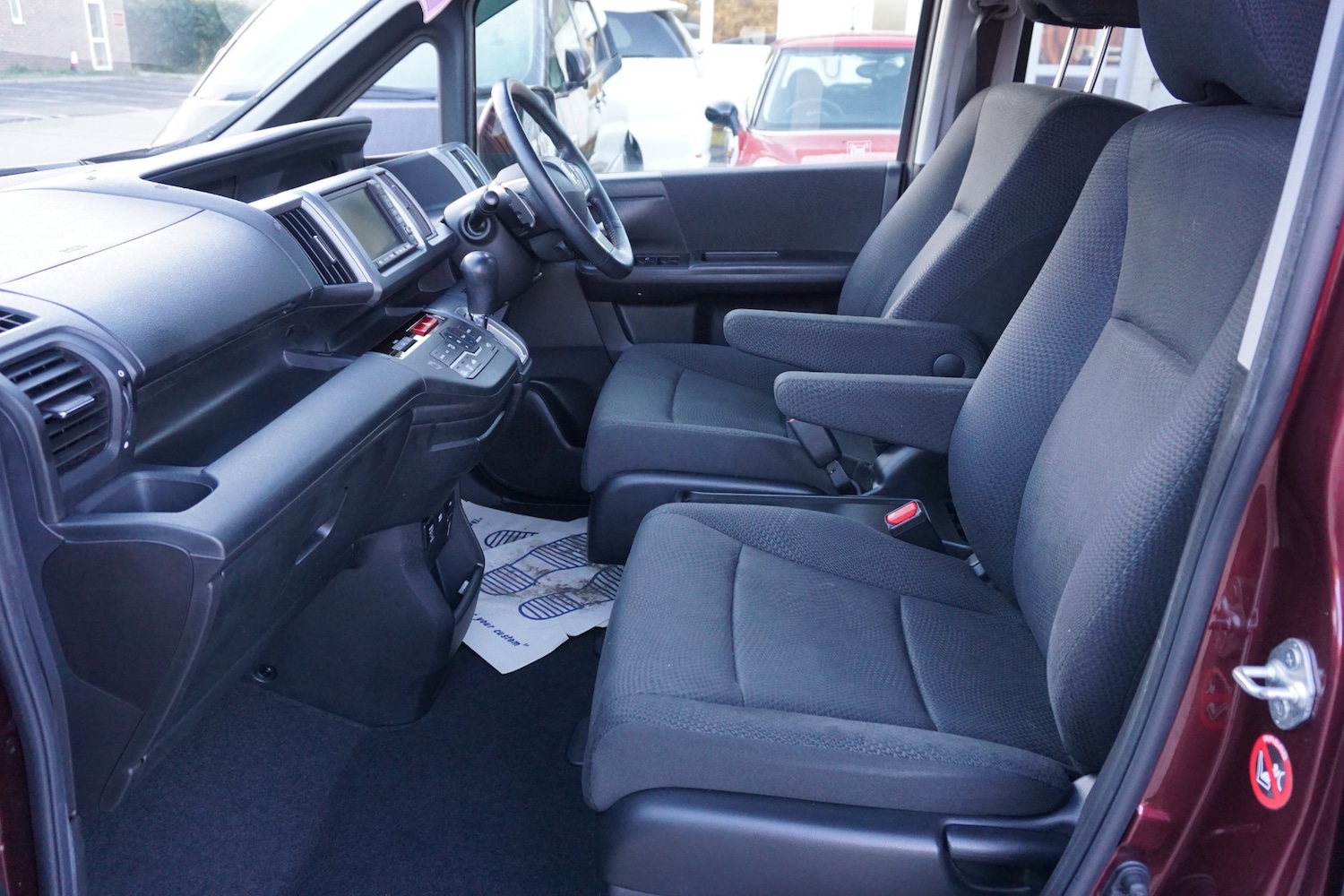 Used Honda Stepwagon 2025 for sale - 76758982: Photo 24