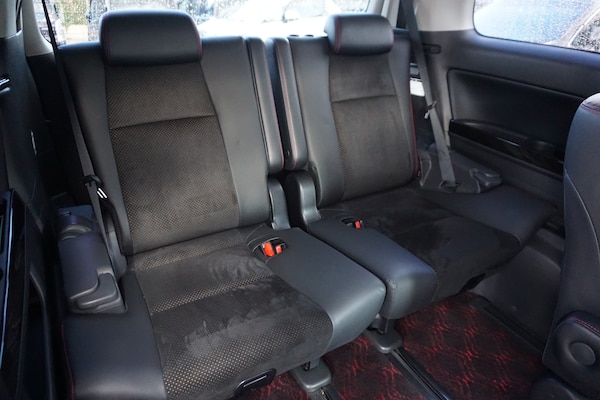 Used Toyota Vellfire 2013 for sale - 76018284: Photo 13