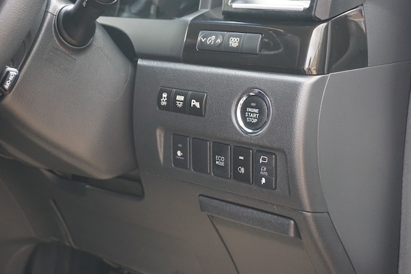 Used Toyota Vellfire 2013 for sale - 76018284: Photo 25