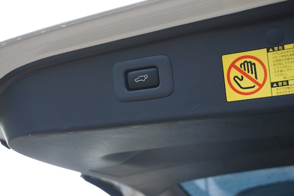 Used Toyota Vellfire 2013 for sale - 76018284: Photo 33
