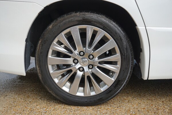Used Toyota Vellfire 2013 for sale - 76018284: Photo 36