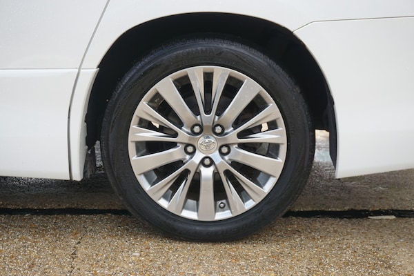 Used Toyota Vellfire 2013 for sale - 76018284: Photo 40