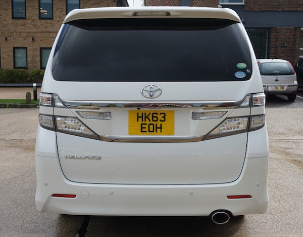 Used Toyota Vellfire 2013 for sale - 76018284: Photo 4