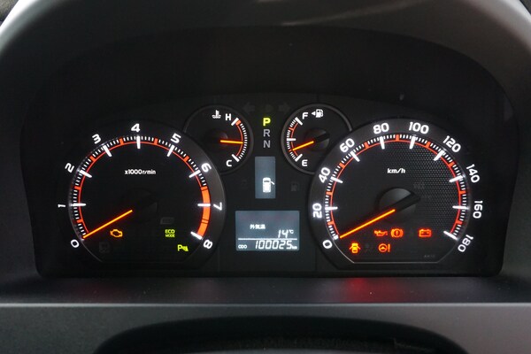 Used Toyota Vellfire 2013 for sale - 76018284: Photo 9