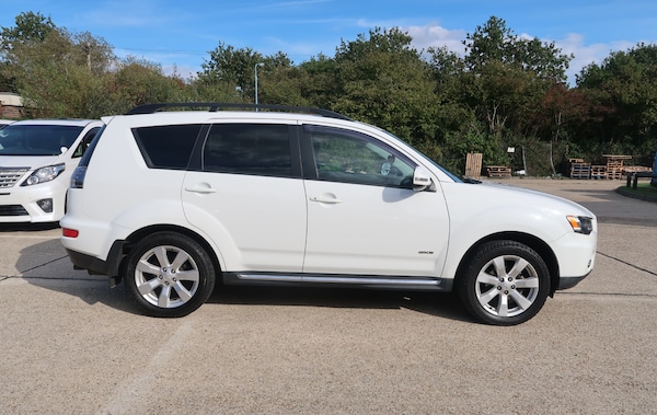 Used Mitsubishi Outlander 2012 for sale - 76171047: Photo 2