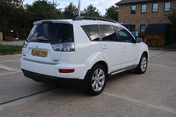 Used Mitsubishi Outlander 2012 for sale - 76171047: Photo 3