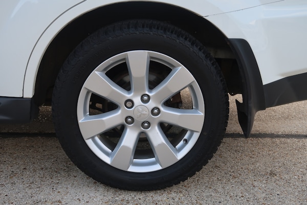 Used Mitsubishi Outlander 2012 for sale - 76171047: Photo 42