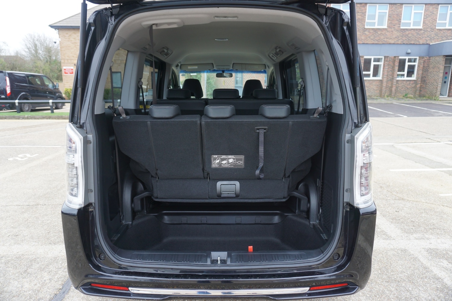 Used Honda Stepwagon 2026 for sale - 77793077: Photo 15