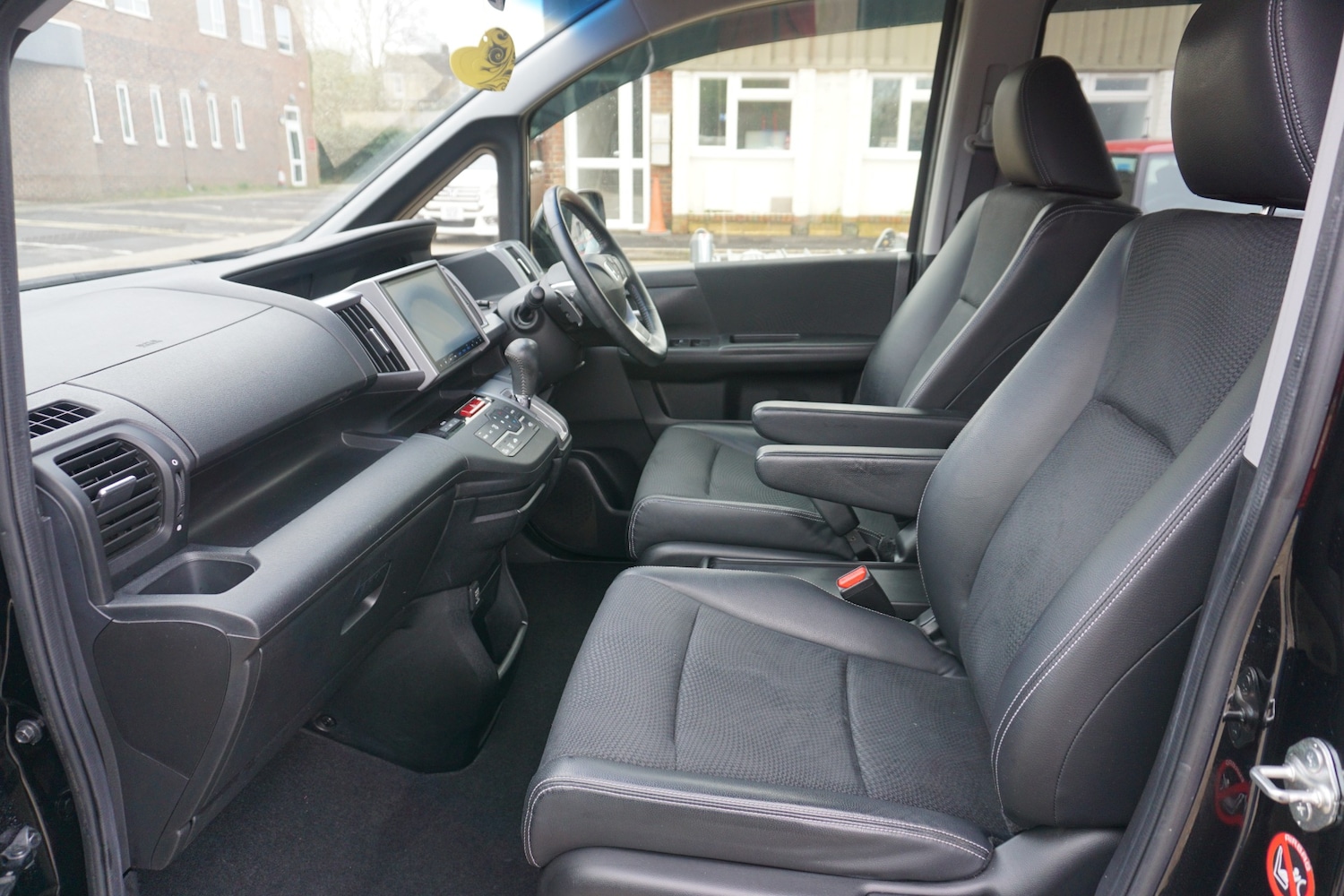 Used Honda Stepwagon 2026 for sale - 77793077: Photo 27