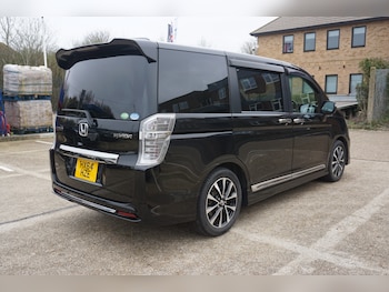 Used Honda Stepwagon 2014 for sale - 77793077: Photo