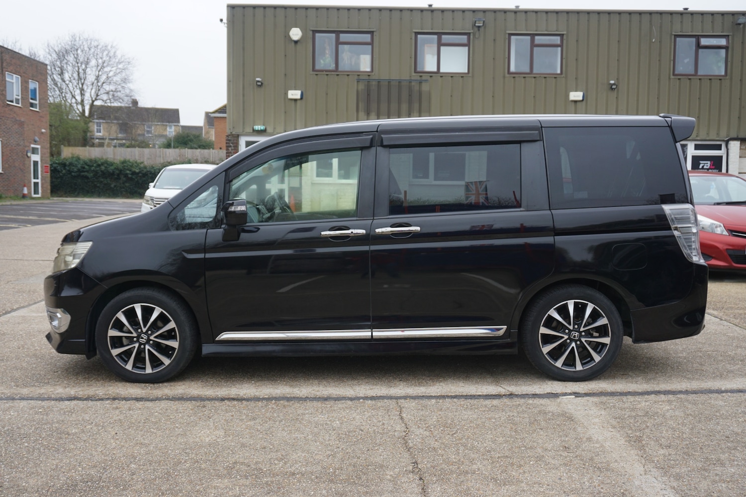 Used Honda Stepwagon 2026 for sale - 77793077: Photo 7