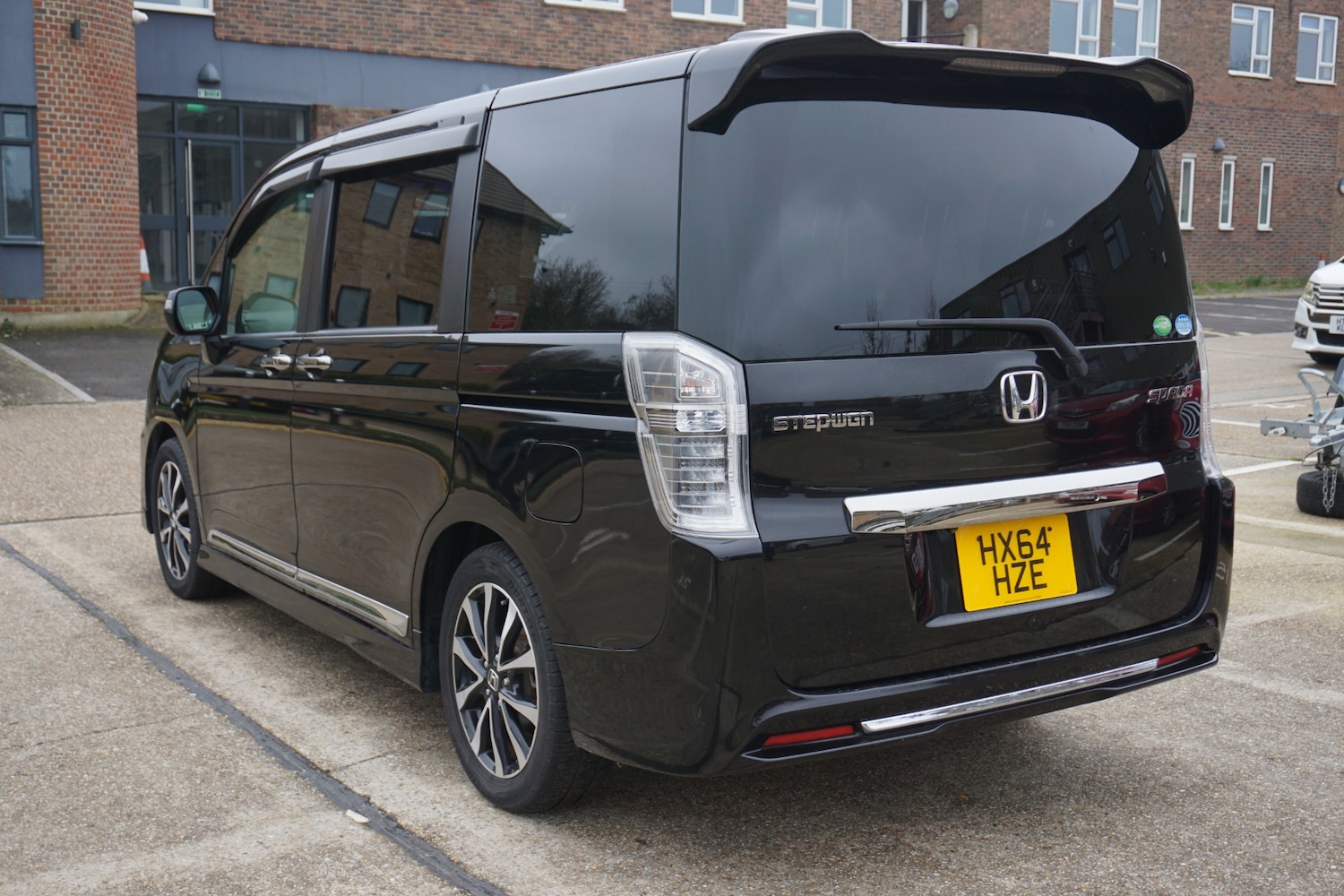 Used Honda Stepwagon 2026 for sale - 77793077: Photo 8