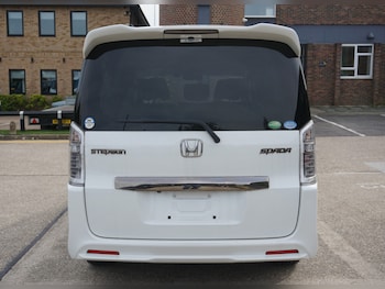 Used Honda Stepwagon 2013 for sale - 78433195: Photo