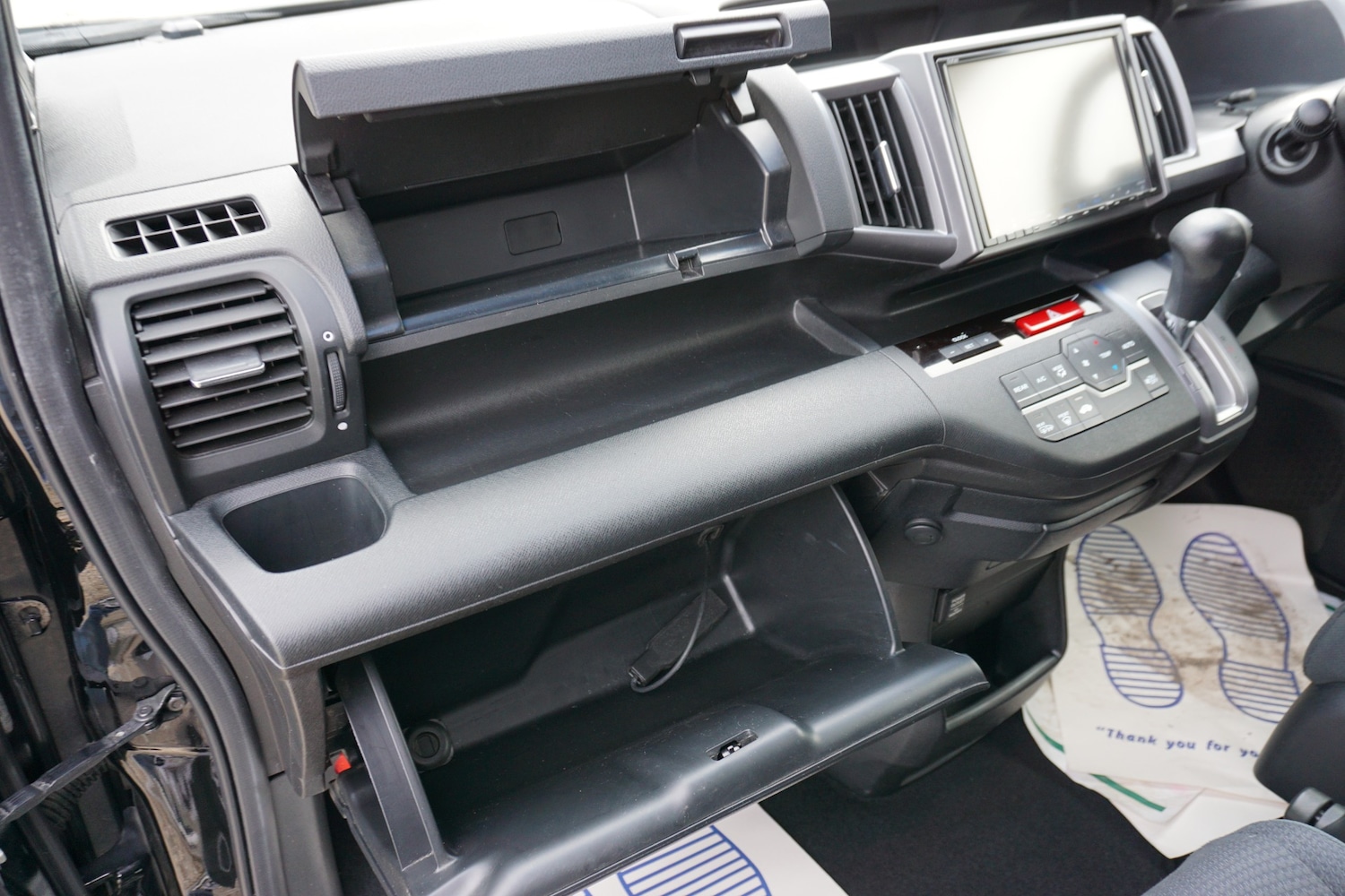 Used Honda Stepwagon 2025 for sale - 76358373: Photo 37