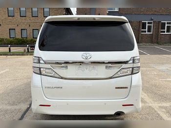 Used Toyota Vellfire 2014 for sale - 78944093: Photo